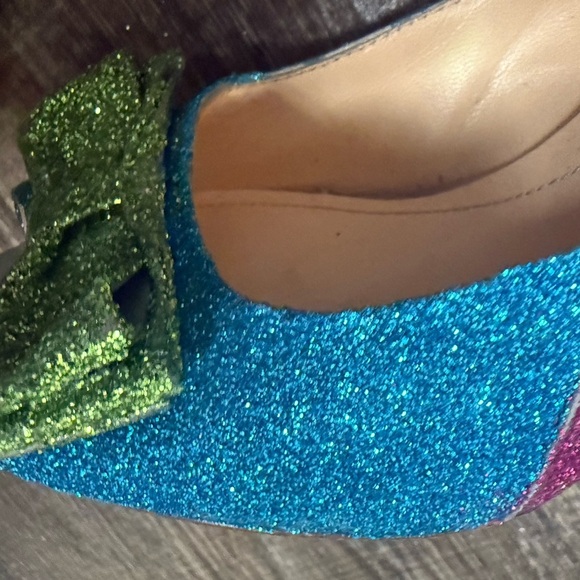 Pour La Victoire size 10 GUC some missing sparkles see pics- ultra glittery - Picture 10 of 16